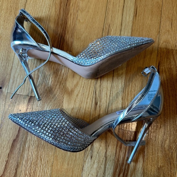 Steve Madden Alisha Silver Metallic Rhinestone Pumps size 8 - Picture 6 of 9